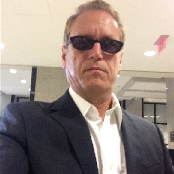 Meet your Posher, Carl - Picture 1 of 1